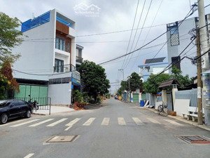 lô góc mặt đường phạm hữu lầu, phước kiển. 114 m2 thổ cư chỉ 8,6 tỷ.