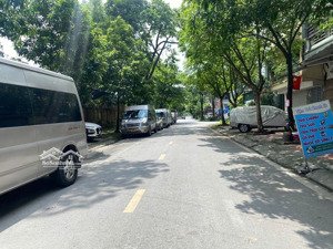 siêu phẩm phân lô - phố kinh doanh kiều mai - vỉa hè rộng - ô tô tránh - 50m giá chỉ hơn 12 tỷ