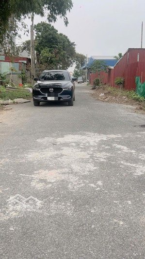 đất tam kiệt, hữu bằng trung tâm huyện kiến thụy đường 12m