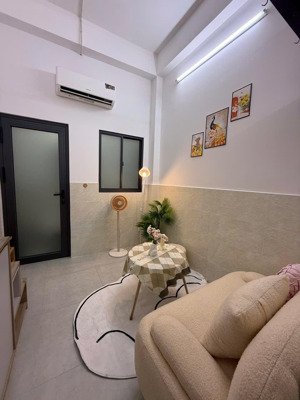 cho thuê nhà trọ tại dương quảng hàm, gò vấp, 20 m2 chỉ với 4tr