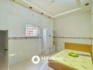 phòng tách bếp gần cầu nguyễn văn cừ, sát quận 5, nội thất mới toanh, free xe - hf