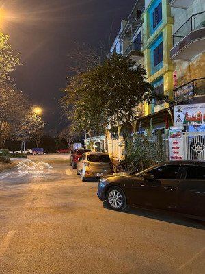 cần bán gấp căn liền kề gelexia riverside cạnh khu gamuda gardens hoàng mai
