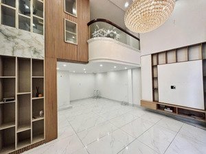 sang - nhìn thích liền! biệt thự 4 tầng (4pn) - ngang to 5m - 44m2 - huỳnh văn bánh, pn chỉ 11 tỷ