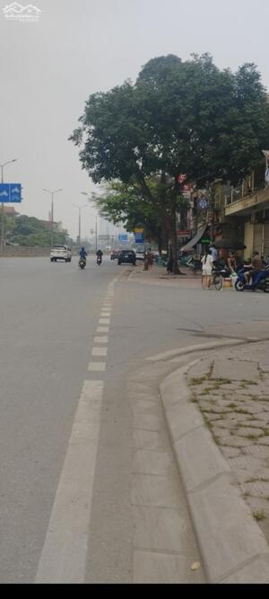 41M 4TẦNG - SÁT ĐƯỜNG NGỌC HỒI - SĐCC CHỈ HƠN 4TỶ!