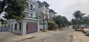 bán nhà đường 18m mỗ lao, hà đông 50m2 x 2t, mt 4m nhà đẹp ở luôn, tiện ích đầy đủ