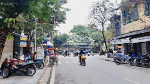 lh em huế 0984423762 hàng hiếm phố cổ, 2 mặt phố, vỉa hè rộng, kinh doanh sầm uất, tây nhiều hơn ta