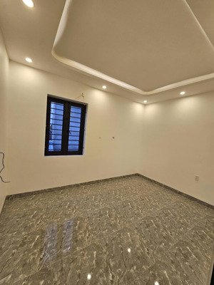 cho thuê tầng 3 - căn 63m - khu mới - giá chỉ 4,8tr/ tháng