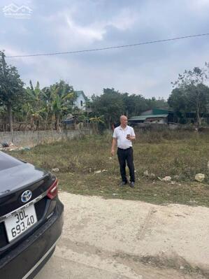 SIÊU PHẨM MẶT ĐƯỜNG QUỐC LỘ 6 – PHƯỜNG KỲ SƠN, TP HÒA BÌNH