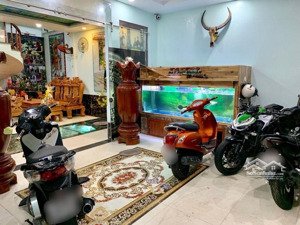 gấp bán giảm cực mạnh 4tỷ - giá mới 22tỷ tl. mặt tiền kinh doanh thích quảng đức