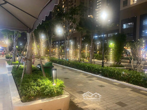 share mb hoặc sang nhượng shophouse q7 saigon riverside. dt 60m2, giá 13 triệu. lh 090 6600 593