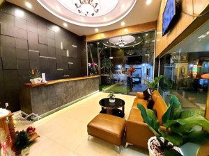 cần bán khách sạn hầm, 7 tầng với 36 phòng đầy đủ nội thất đường cửu long p.2 q.tb giá 65 tỷ, 161m2