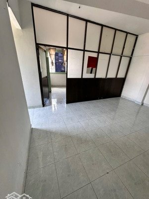 cho thuê căn hộ mini 40m2 trung tâm quận 10, gồm phòng bếp, phòng ngủ phòng khách giá 5rt/tháng