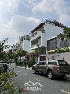 chính chủ cần bán khuôn đất xây biệt thự khu fideco 60 tỷ giảm còn 49 tỷ 238m2 (14x17,09m)