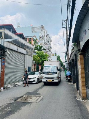mặt tiền kinh doanh - khu vip p16 - đường nhựa xe tải chạy - 4 tầng - 5.98 tỷ tl