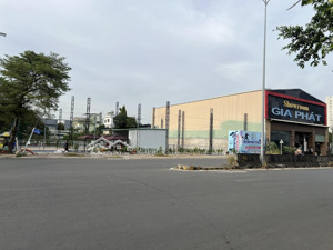 bán lô góc 2 mặt tiền đường liên phường, phước long b, chỉ 600m đến global city