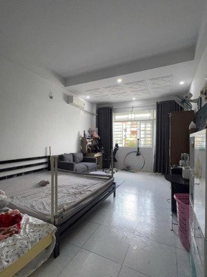 bán căn nhà siêu đẹp ngay lê văn khương, q12