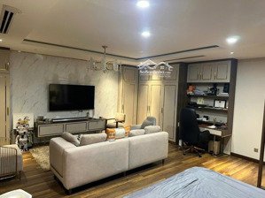 cho thuê văn phòng đẹp tại nguyễn cơ thạch, 191 triệu, 690m2, q2, hcm