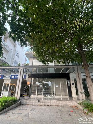 cho thuê văn phòng tại nguyễn cơ thạch, thủ thiêm, quận 2 105 triệu, 690 m2 đẹp