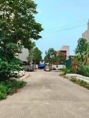 bán nhanh lô đất đấu giá phú lương, dt 50m2, mt 5m, không lỗi, giá 9.5 tỷ