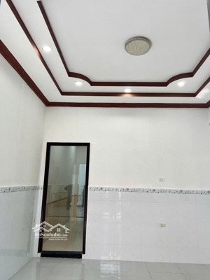 nhà sổ vuông a4, dt đẹp 4,2x21, sát mặt tiền, cần bán sớm