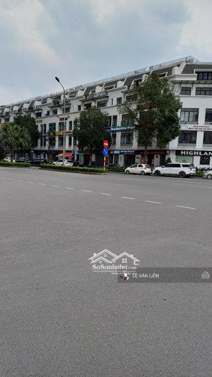 shophouse vinhomes gardenia hàm nghi vỉa hè mênh mông vị trí cực vip 120m- thang máy