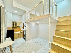 cho thuê chdv ngay trung tâm quận 10