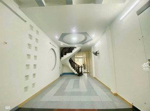 cho thuê căn nhà gần chợ lý văn sâm, phường tam hiệp. 16tr/tháng, lh 0906694959