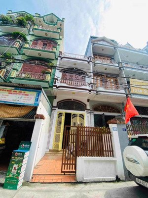 cho thuê nhà riêng phố hoàng diệu cột 2, 2pn 2vs, có chỗ đỗ xe oto