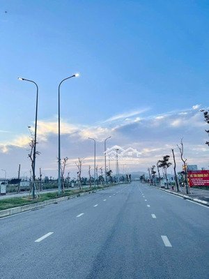 bán đất trục đường 36m đô thị thành đông, chí linh