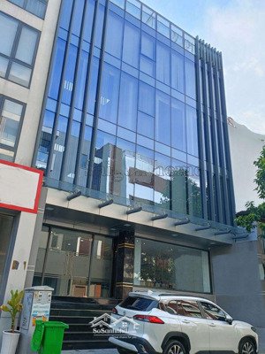 tòa nhà mới xây mặt tiền ngã 4 bát nàn - trương văn bang quận 2