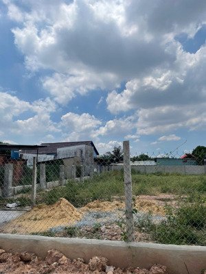 hàng hiếm tại vườn lài village, dt 104m2, đất thổ cư, pháp lý đầy đủ
