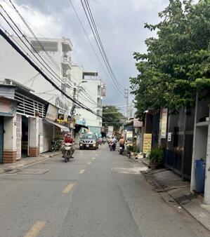 Bán Nhà Đường 39, BÌNH TRƯNG TÂY, QUẬN 2: 3 TẦNG – 72M² – CHỈ NHỈNH 6 Tỷ – Ô Tô NGỦ TRONG NHÀ