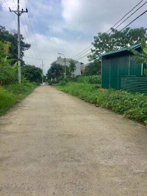 - Bán đất phân Lô Đồi K6 , Xã Thuỷ Xuân Tiên , vị trí đẹp , Giá chỉ 2.599 tr