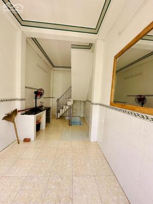 Cho thuê nhà trục chính hẻm hoàng văn thụ ninh kiều giá dưới 5 triệu