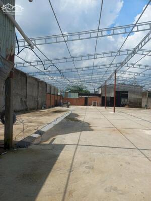 Nhà xưởng mặt tiền Quốc Lộ 57C Bến Tre