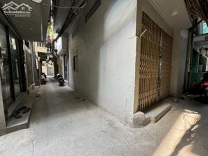 Cần bán Gấp nhà Ngõ Chợ Khâm Thiên, Đống Đa, 35m2, LÔ GÓC- 2 THOÁNG, Chỉ 6.85 TỶ