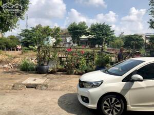 Bán lô đất đẹp 2 mặt tiền đường 447 lê văn việt Tăng Nhơn Phú A, DT 72m²/8 tỷ TL