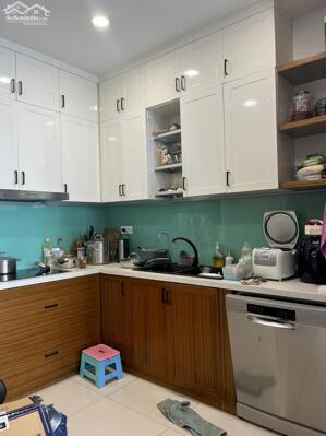 Bán Căn hộ Golden Mansion , 2PN ,2WC, 69m2 , View Sân Bay , Giá : 4.5 tỷ , bao hết , Liên Hệ : 0395737538 xem nhà