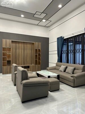 Bán Nhà Mới Hoàn Thiện 321m2 tại Phú Khương