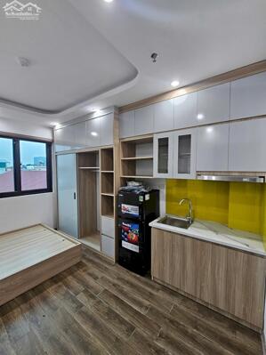 Giảm 1 tỷ Chủ Cần bán gấp nhà dòng tiền cao phố Âu cơ 90m2, 6T, 22P khép kín đủ đồ, thang máy giá tốt