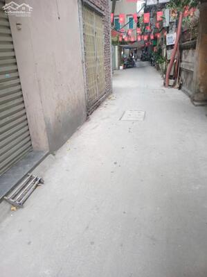 Bán nhà riêng 24m2 ô tô đỗ cửa 50m ra ô tô tránh sát UBND Phường Hàng Bột