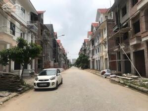 Chính chủ cần tiền gửi bán liền kề dự án Ceno 5 - Diện tích 63m2 và 90m2