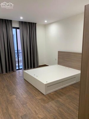 Cho thuê liền kề Sao Biển 70 m2, giá 7tr, hoàn thiện cơ bản tại Vinhomes Ocean Park2