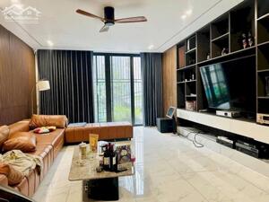 BÁN NHÀ 57M, 5 TẦNG, MẶT TIỀN 5.5M, PHÂN LÔ, Ô TÔ TRÁNH, SÁT PHỐ, 2 THOÁNG QUẬN CẦU GIẤY.