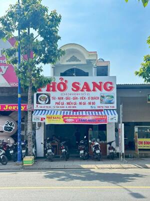 SANG NHƯỢNG QUÁN PHỞ TẠI XÃ TÂN XUÂN, HUYỆN HÓC MÔN, TPHCM