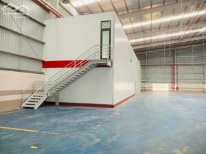 Cho thuê xưởng 3000m2 (TDT 5000m2) KCN Bến Lức