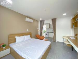 CĂN HỘ 1 PHÒNG NGỦ 50 MÉT VUÔNG CHO THUÊ - BAN CÔNG SÂN VƯỜN BINH THANH GẦN QUẬN 1, D1,D2,D3