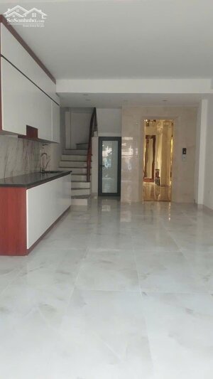 Bán nhà Vạn Phúc, ngõ thông, DT 45m2 5 tầng thang máy, nhà đẹp về ở ngay giá 9.6 tỷ LH 0942.193.386