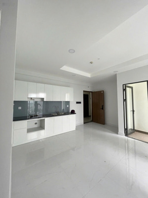 bán cc đẹp tại tạ quang bửu, 3,55 tỷ, 61.2m2, 2pn, 2wc, view đẹp