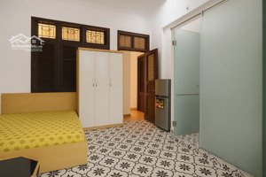 cho thuê phòng có ban công rộng ngay trung tâm ba đình